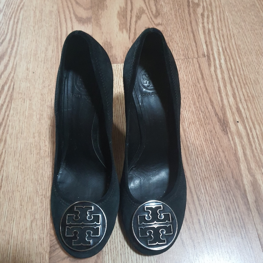 Tory Burch Suede Wedge shoes